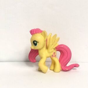 my little pony fluttershy pink yellow fim blind bag. inch miniature g4 pegasus